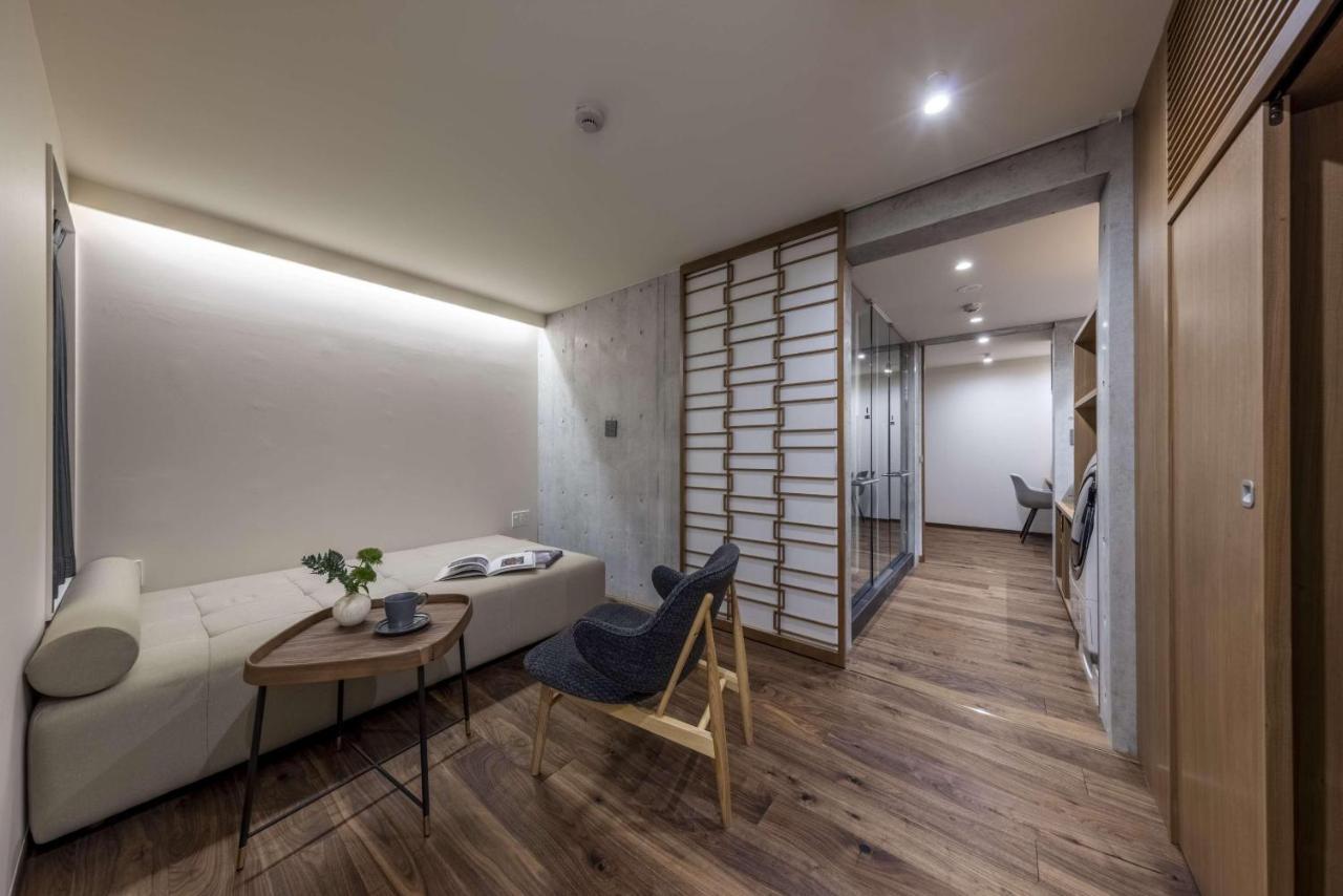 Spatium Ginza Pony Tokyo Exterior photo